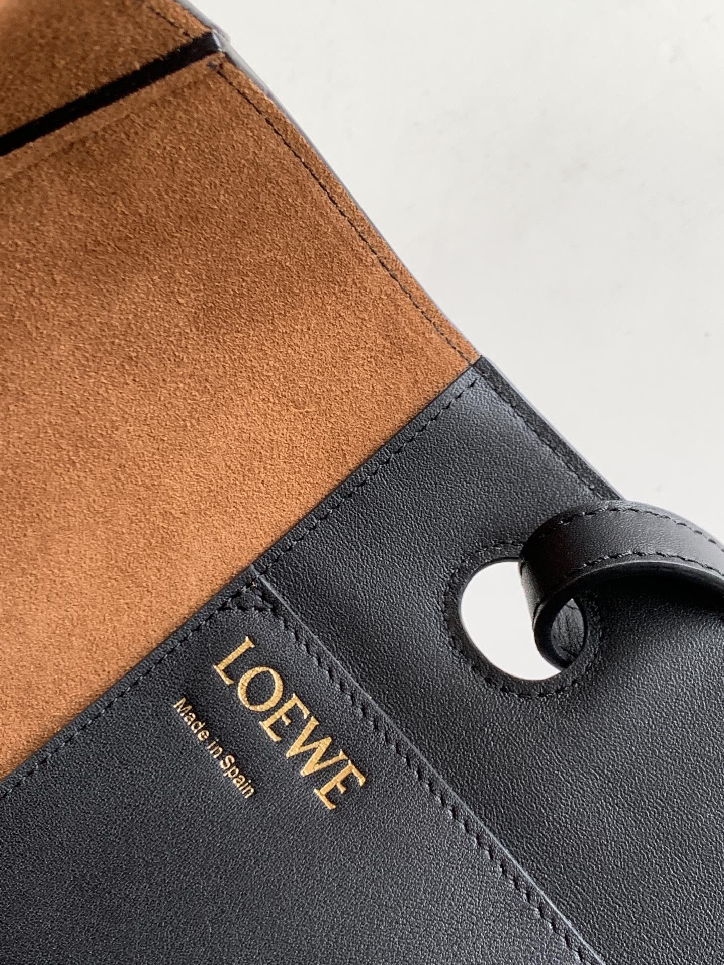 Loewe Shopping Bags